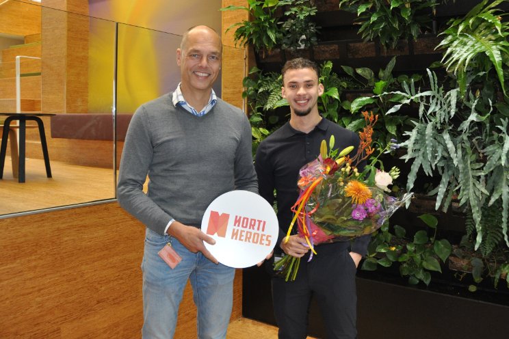 Studenten ervaren de tuinbouw van binnenuit