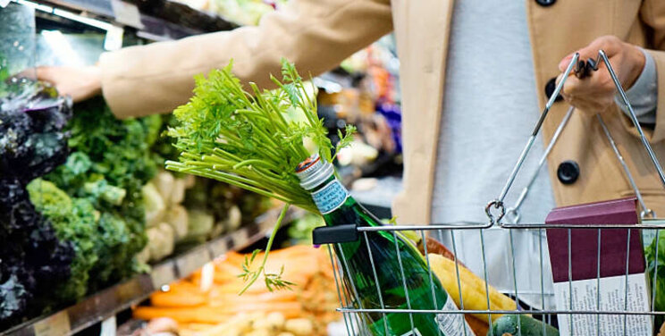 Vertrouwen consumenten zakt nog verder in