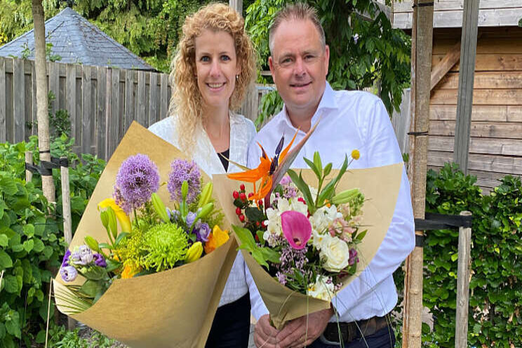 Bloemenhoezen van bamboe gemaakt